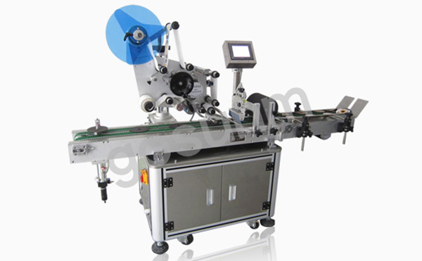 全自動貼標機：標簽貼貼貼，貼標不再繁瑣